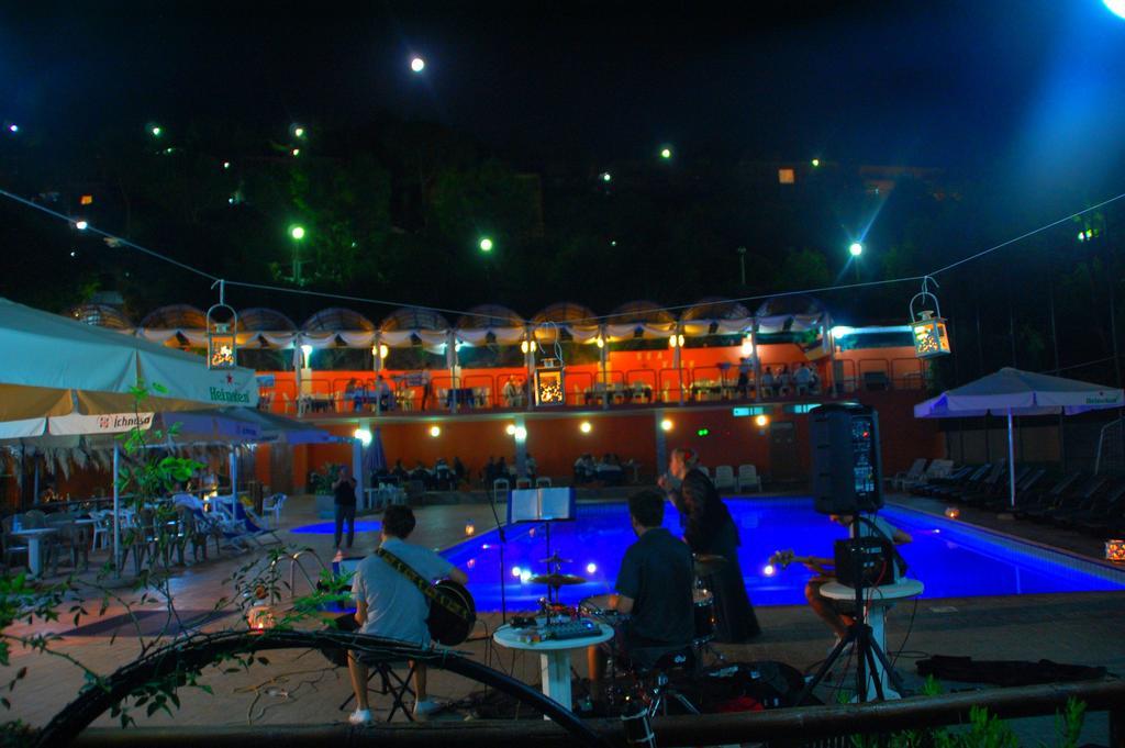 Turas Club Case Vacanze Bosa Kültér fotó